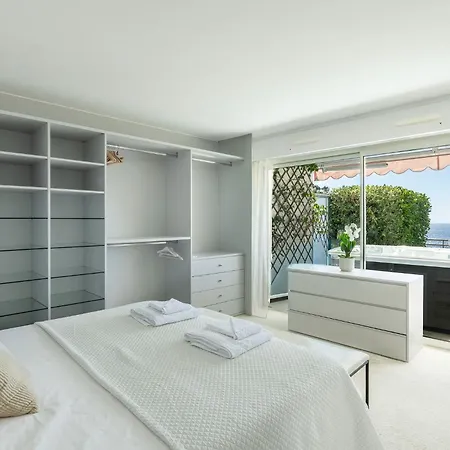 Luxueux 4 Pieces - Jacuzzi - Piscine - Frontiere Monaco Apartment Cap-d'Ail