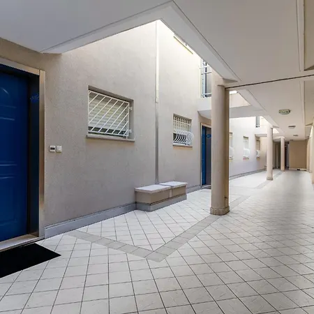 Luxueux 4 Pieces - Jacuzzi - Piscine - Frontiere Monaco *